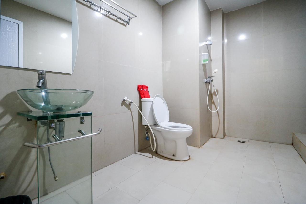 Reddoorz Plus Near Pasar Wisata Pekanbaru Εξωτερικό φωτογραφία