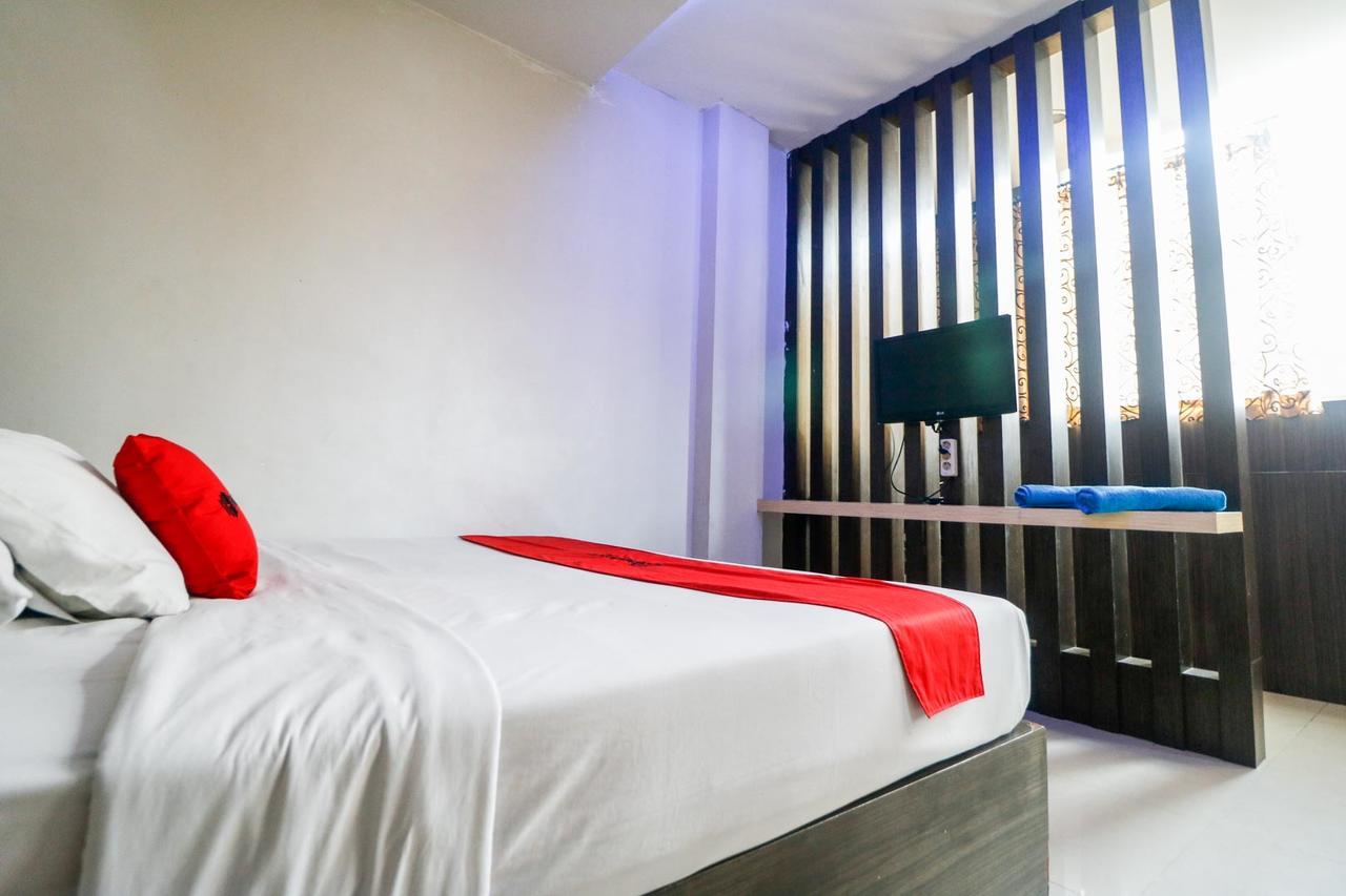 Reddoorz Plus Near Pasar Wisata Pekanbaru Εξωτερικό φωτογραφία