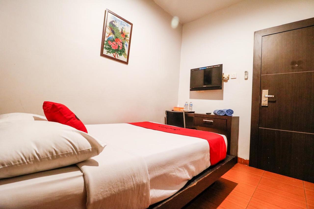 Reddoorz Plus Near Pasar Wisata Pekanbaru Εξωτερικό φωτογραφία